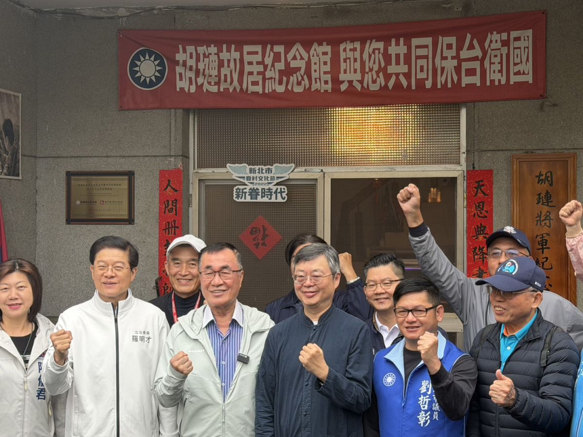 李四川訪胡璉故居談和平　走訪烏來拚觀光挺原鄉