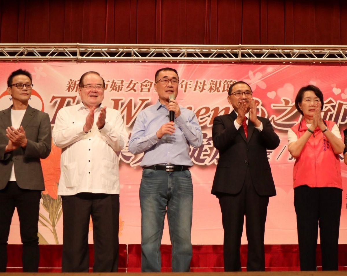 李四川同台侯友宜　主打婦幼政策搶攻婦女票