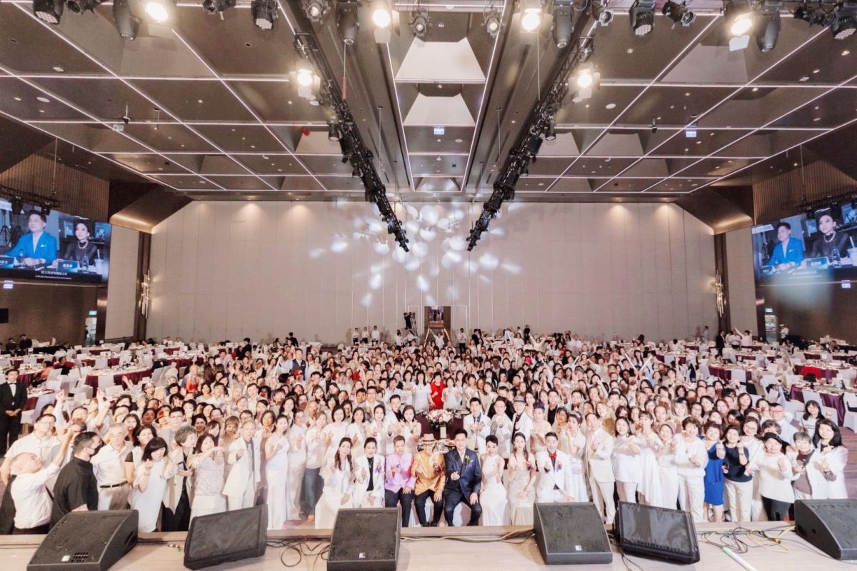 圖／全球真愛榮耀領袖創世高峰會吸引數百人世界各地企業領袖前來參與。（全球真愛提供）