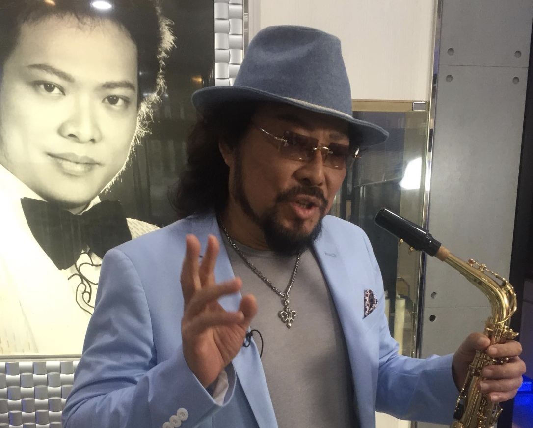 圖／藝大哥大張菲是否有望重返螢光幕，近日再度引發外界熱烈關注。（翻攝 張菲 臉書）