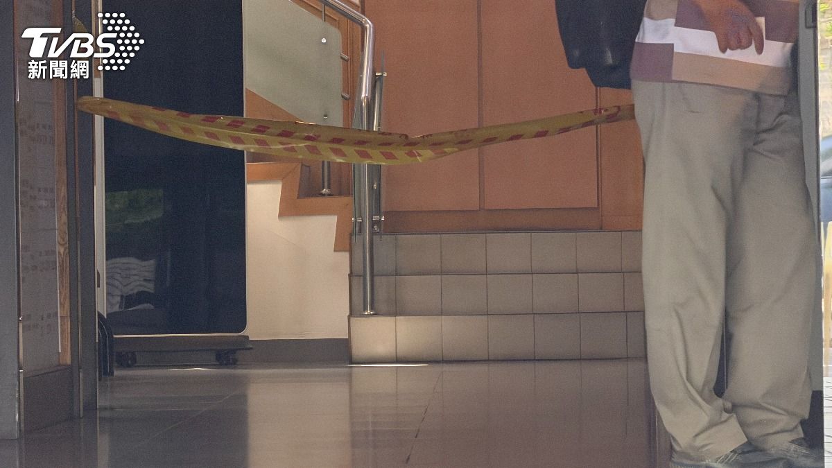 圖/台南東區一間眼科診所發生夾頭死亡案件。(TVBS提供)