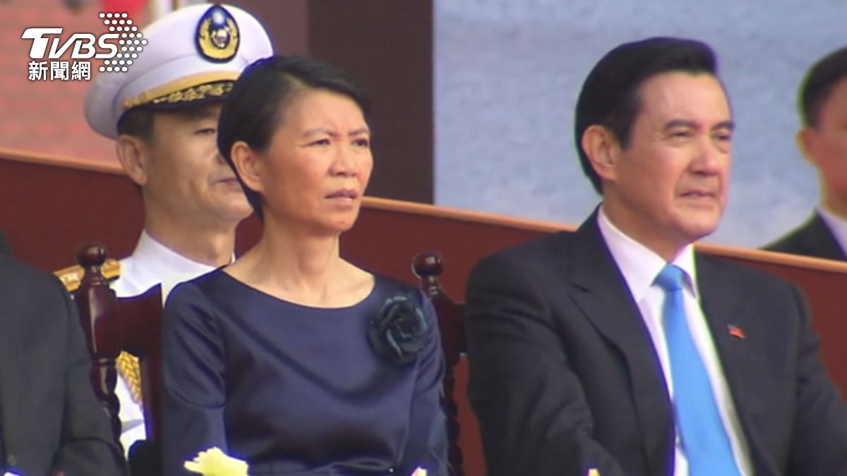 圖/金溥聰在專訪中意外透露馬英九與周美青住「對面間」,引發討論。(TVBS提供)