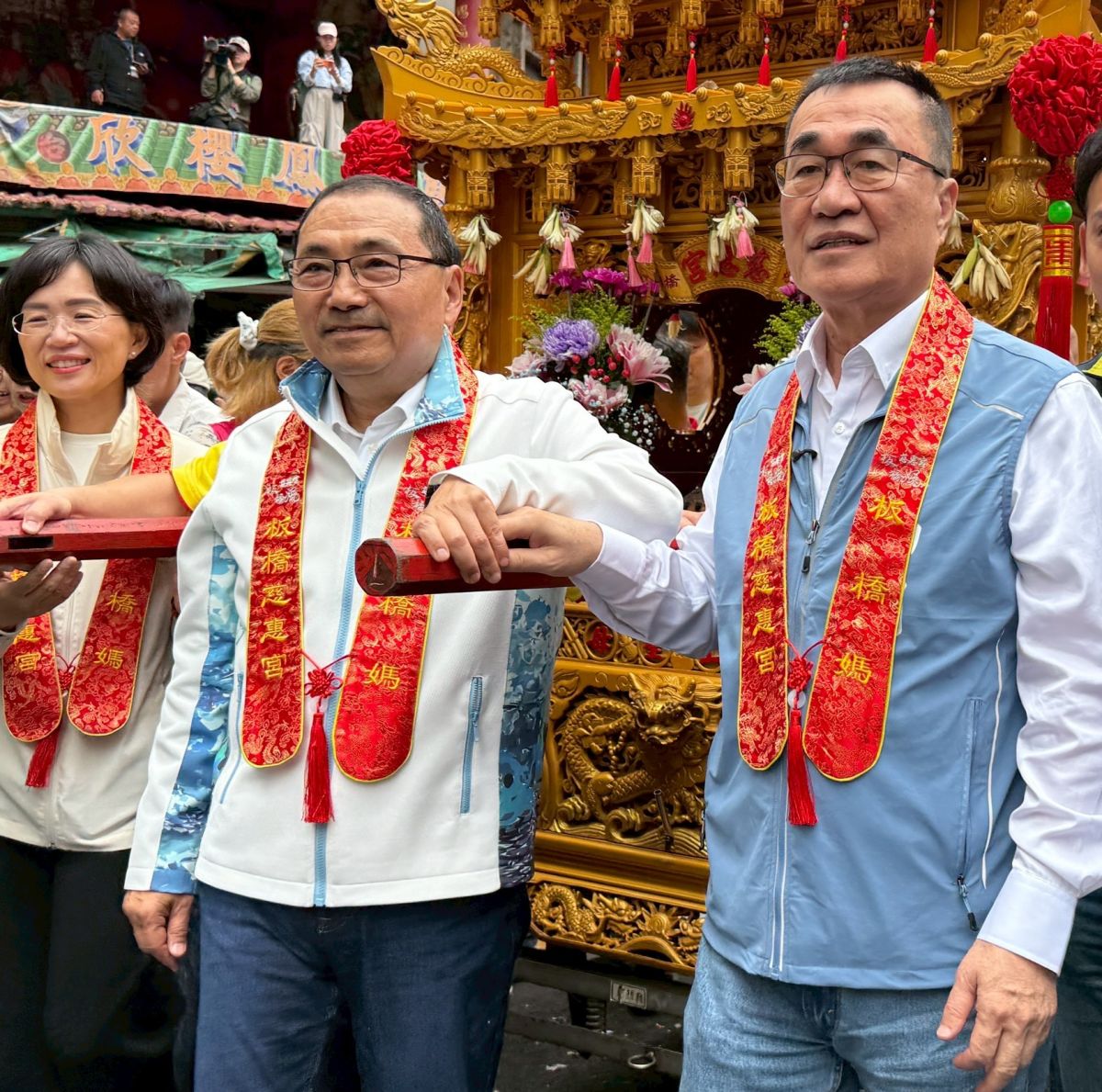 李四川媽祖遶境拚接棒　侯友宜喊建設延續