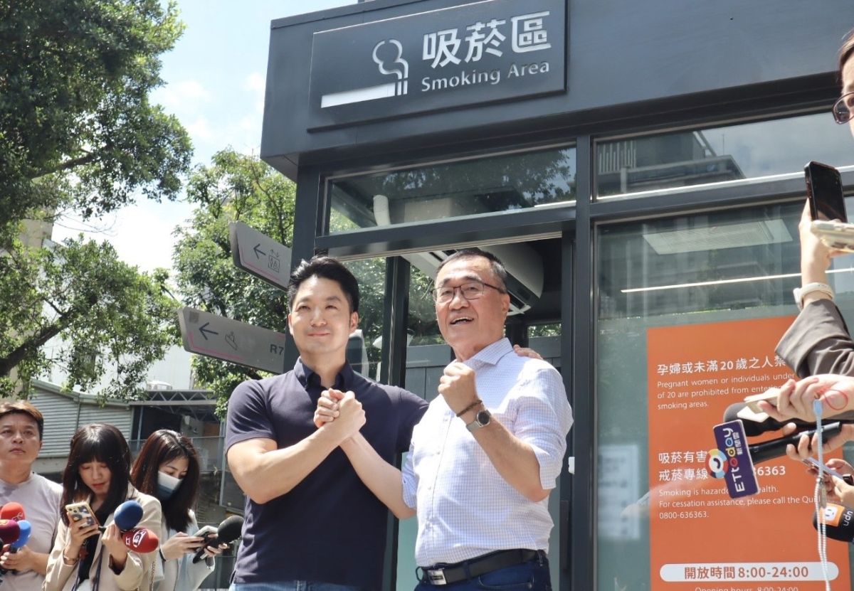 李四川取經北市無菸政策　拋新北耶誕城先試辦