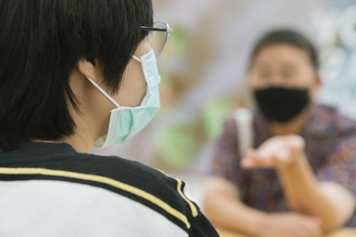 示意圖/5 月 13 日是「國際請病假日」。(擷取自 免費圖庫magnific)