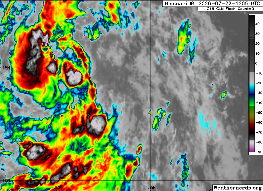 圖／TD13有增強成紅霞颱風趨勢 。（翻攝weathernerds）