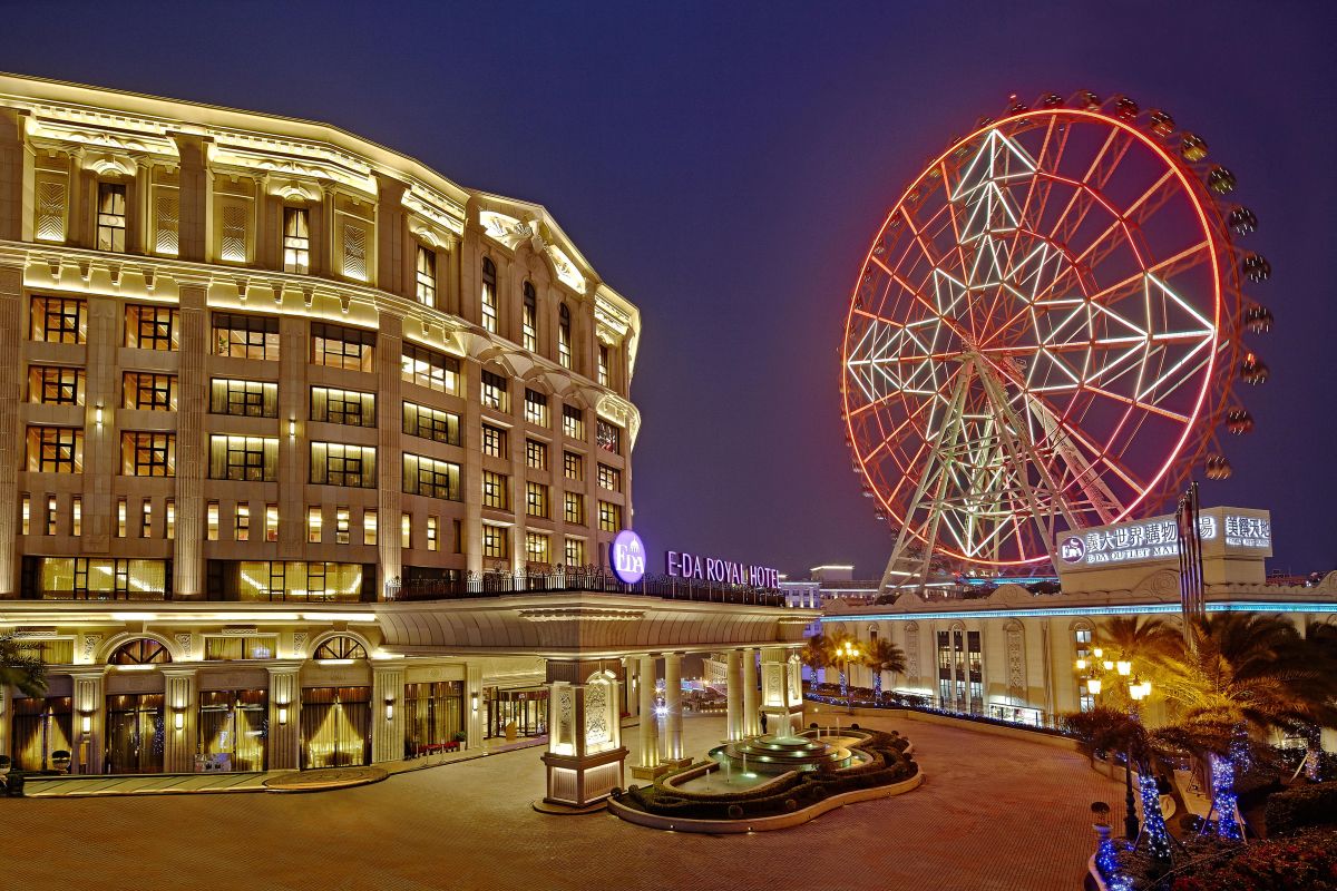 圖/義大皇家酒店夜景_庵SPA義大皇家店9月1日在此開幕。(業者提供)