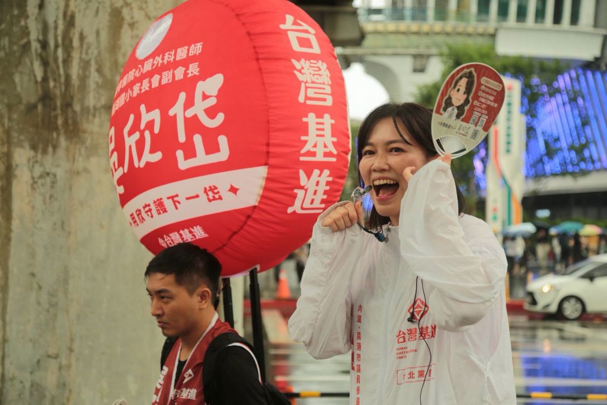 吳欣岱被問藍還是綠　喊「我是台灣的」拒絕選邊站