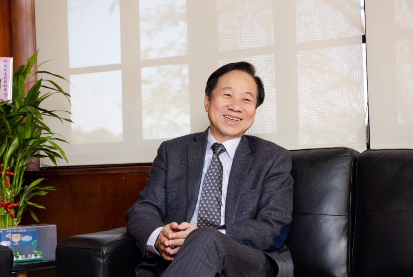 圖／東海近年將AI視為大學轉型的重要引擎，張國恩校長積極打造「AI原生大學」，從AI原生教育、研究、治理、校園及人才等面向重新思考大學定位。（東海大學提供）
